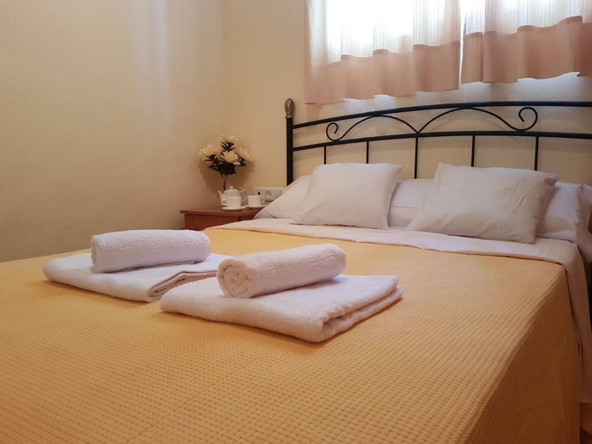 Apartamento En Нерха Екстер'єр фото