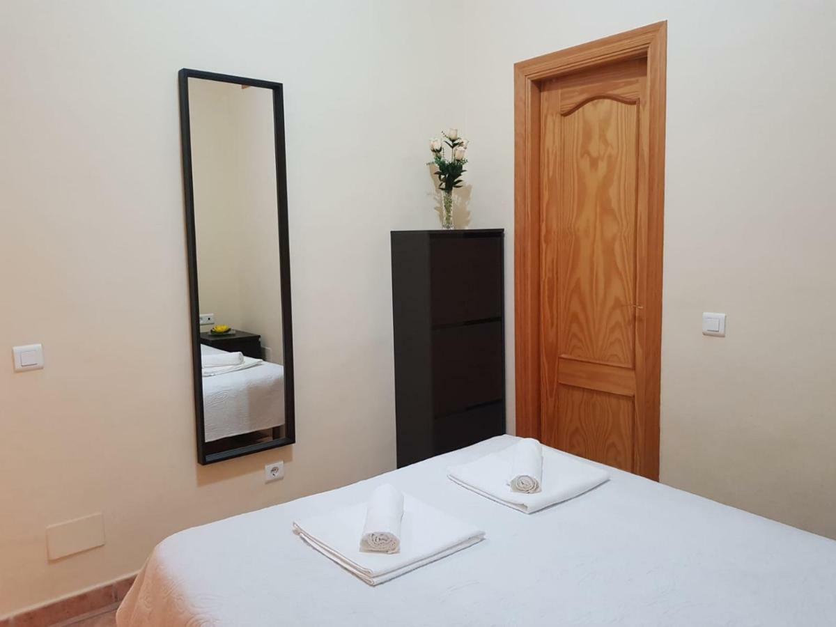Apartamento En Нерха Екстер'єр фото