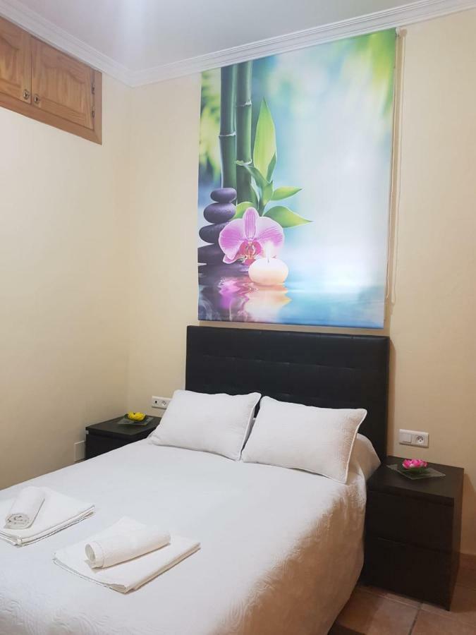 Apartamento En Нерха Екстер'єр фото
